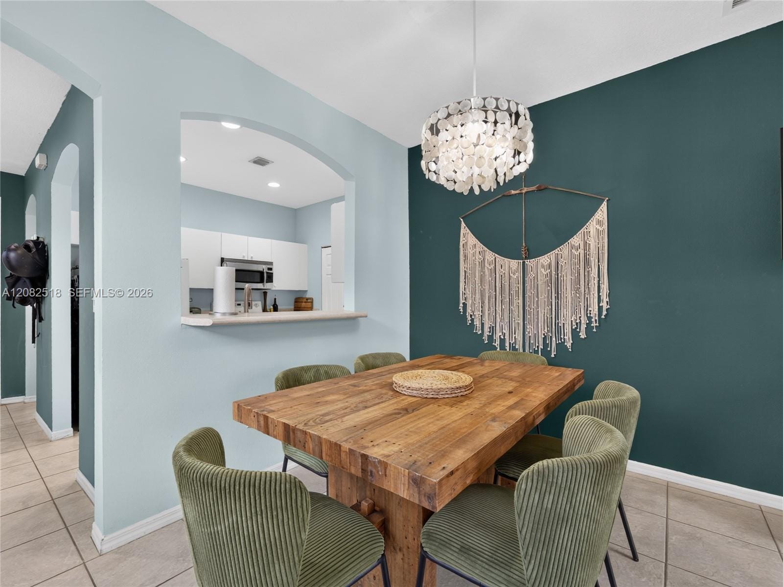 1030 NE 42nd Terrace — photo 5