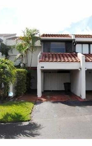 6557 RACQUET CLUB Drive 121, Lauderhill, FL 33319