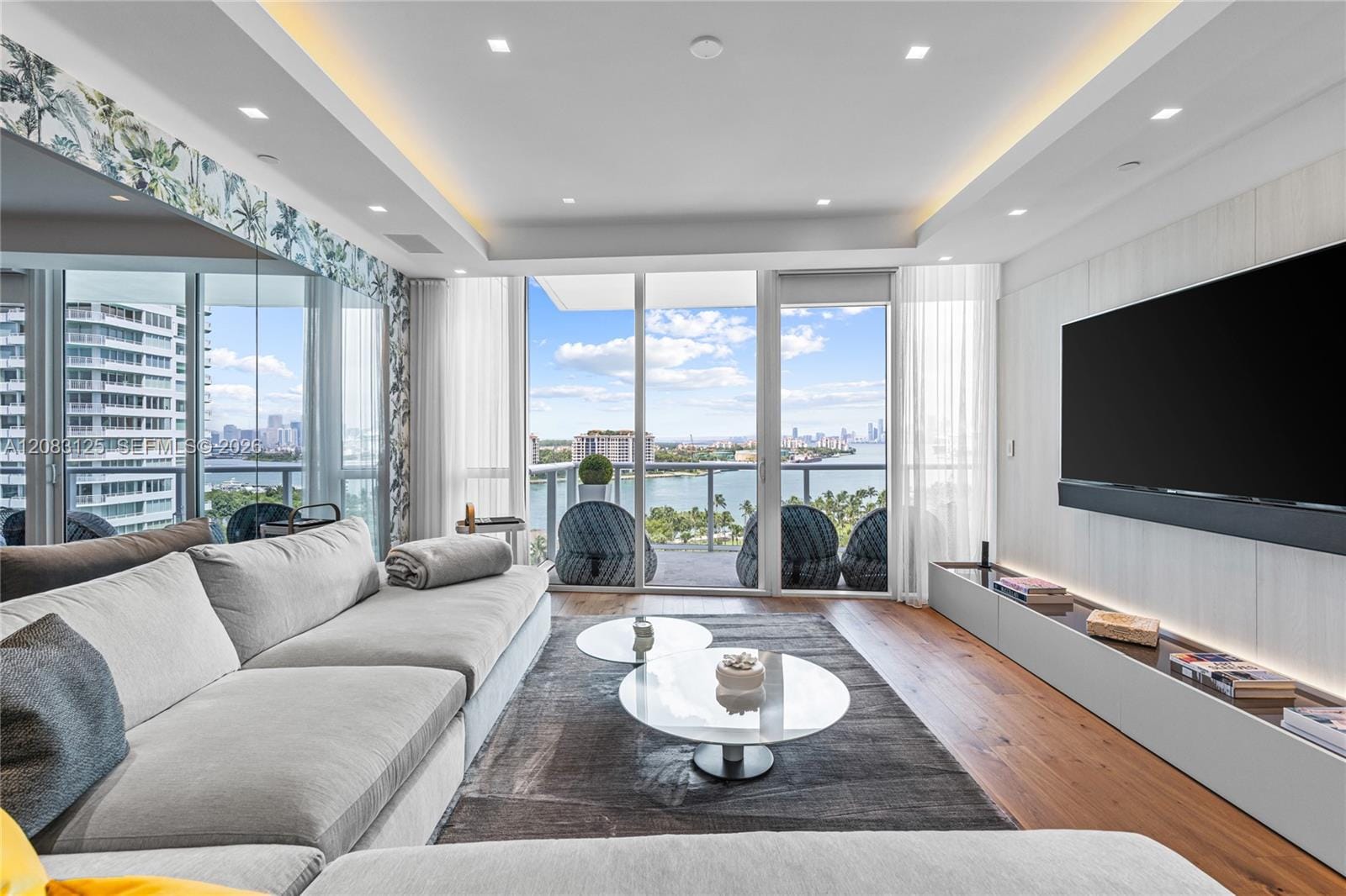100 S Pointe Drive 1102/03, Miami Beach, FL 33139 photo 4