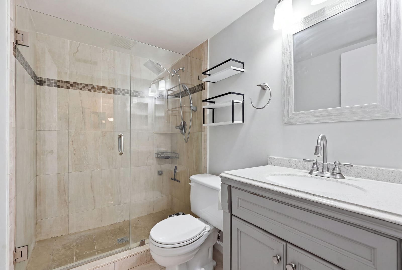 1104 GREEN PINE Boulevard G1, West Palm Beach, FL 33409 photo 19