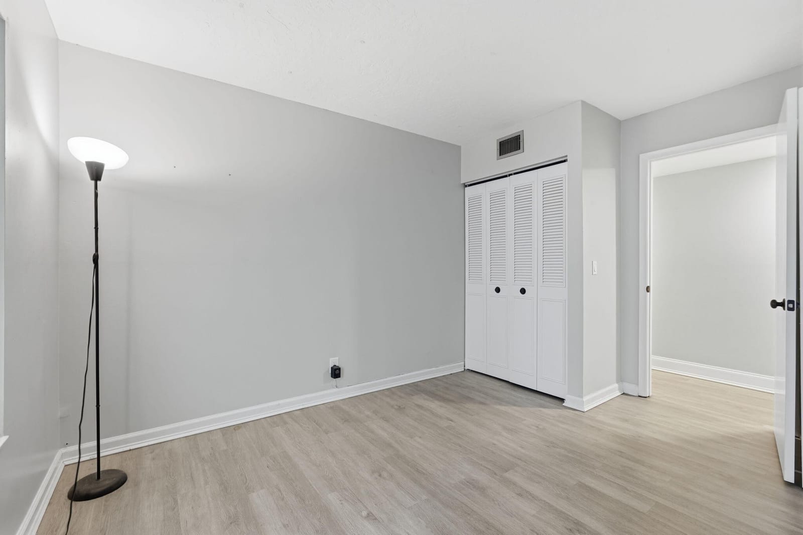 1104 GREEN PINE Boulevard G1, West Palm Beach, FL 33409 photo 27