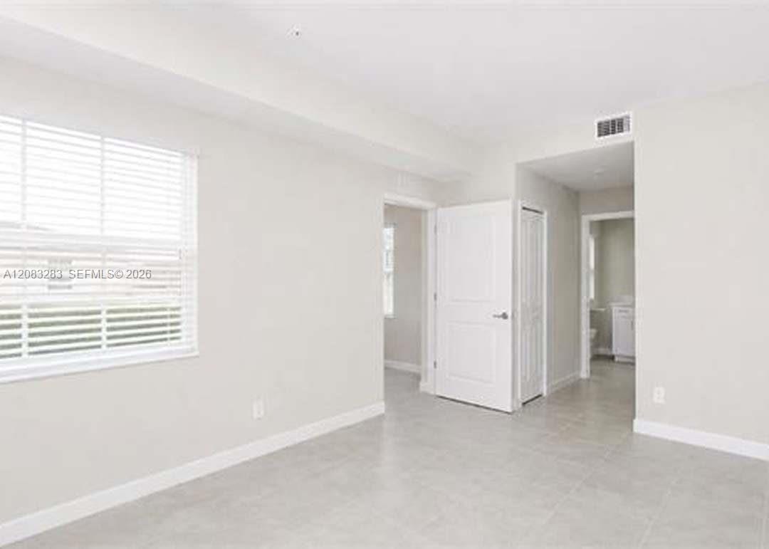 5651 Double Eagle Circle 4327, Ave Maria, FL 34142 photo 9