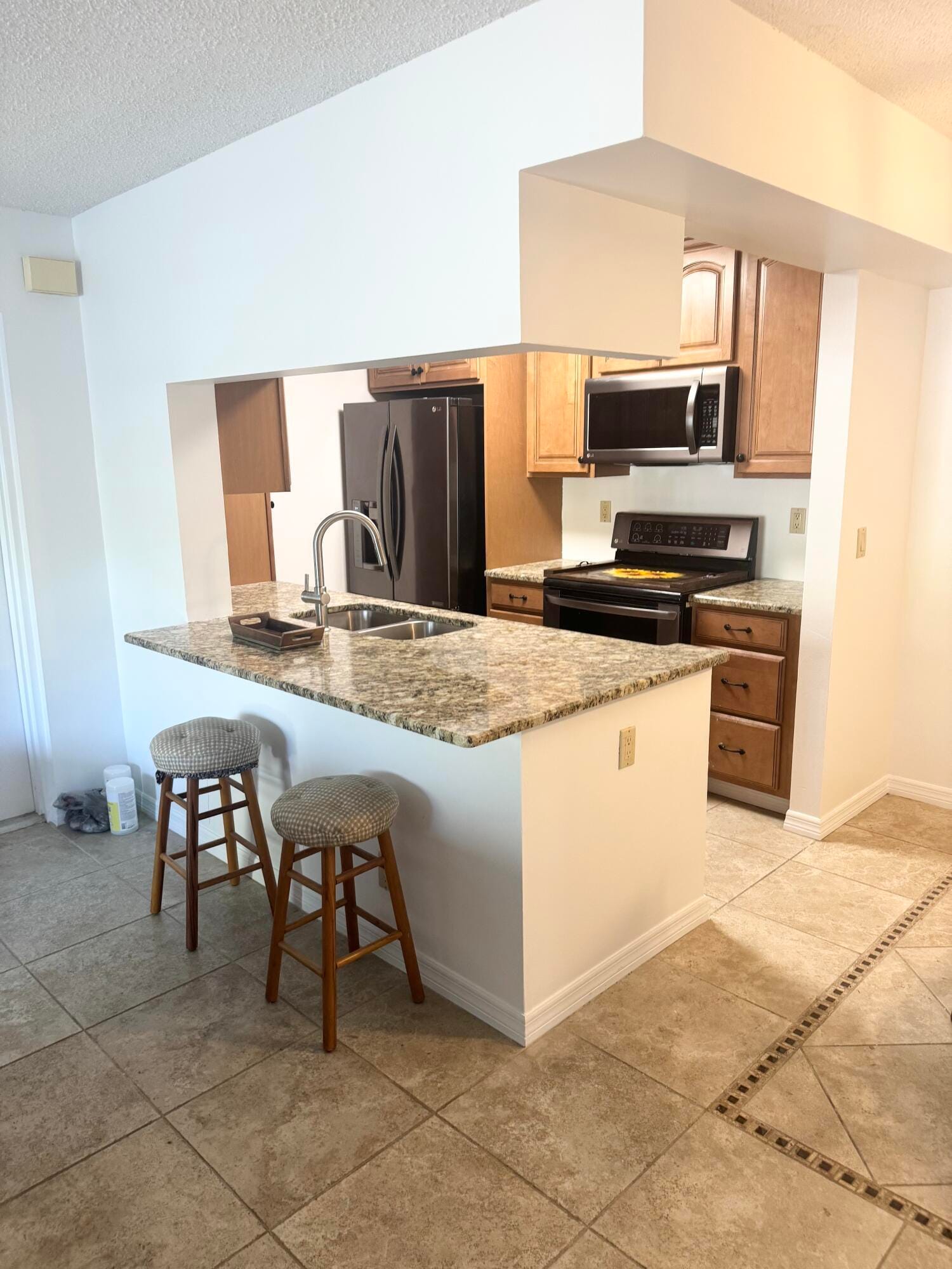 2508 SE Anchorage Cove D-2 — photo 2