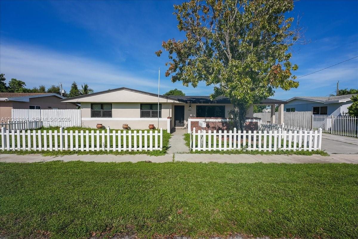 19812 NE 12th Place, Miami, FL 33179