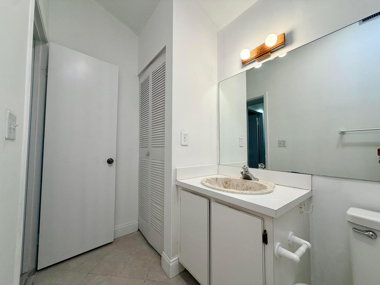 1720 NW 73rd Avenue, Plantation, FL 33313 photo 30