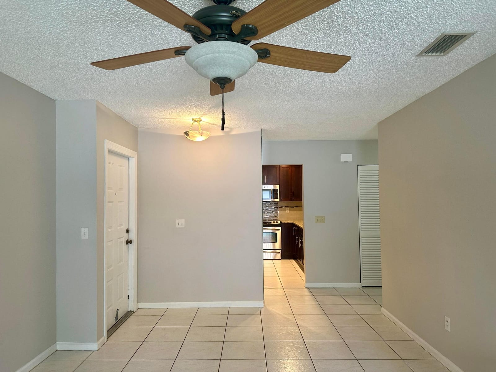 9292 Sabal Ridge Circle D — photo 7