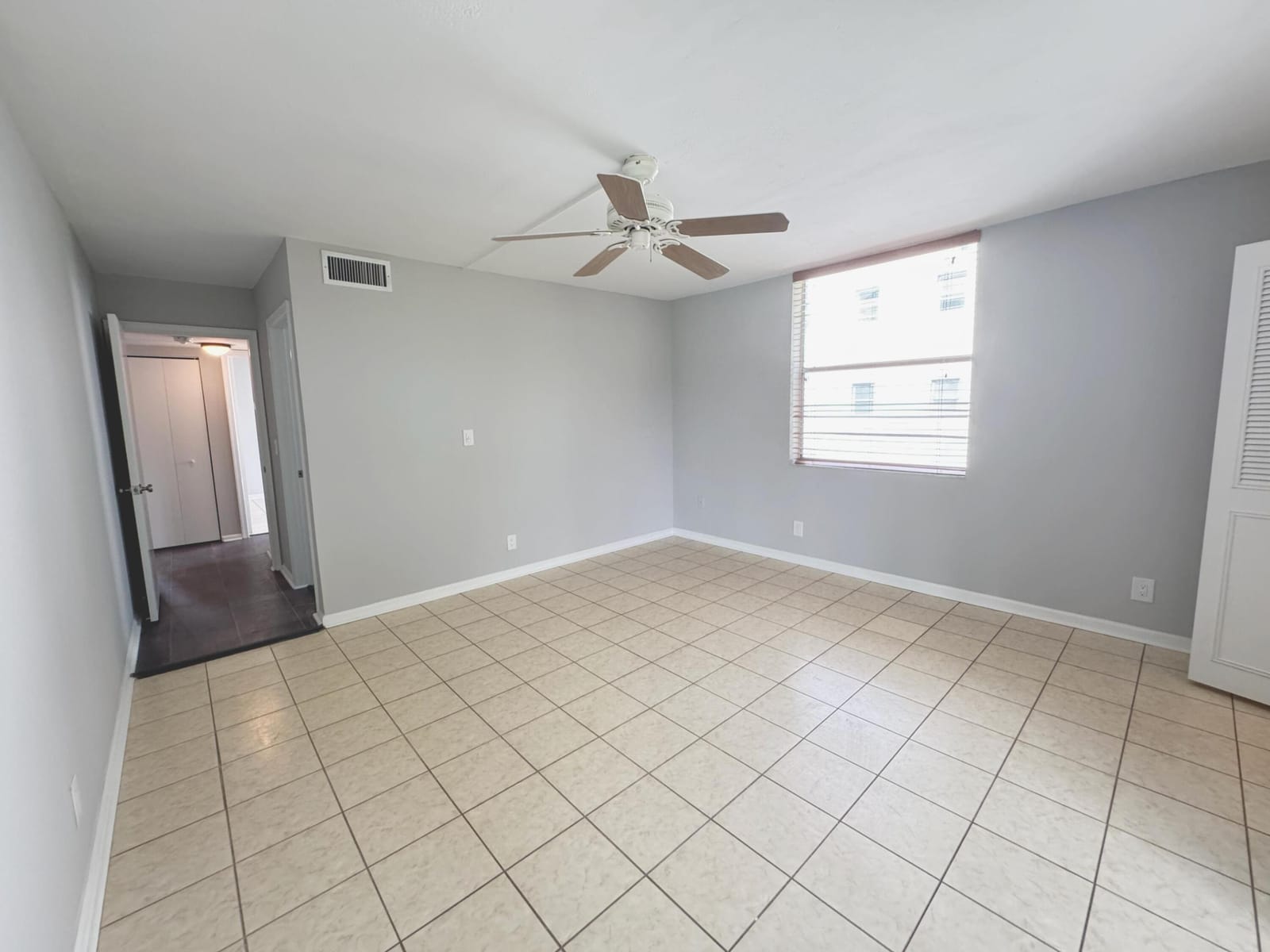 14701 Cumberland Drive 301, Delray Beach, FL 33446 photo 21