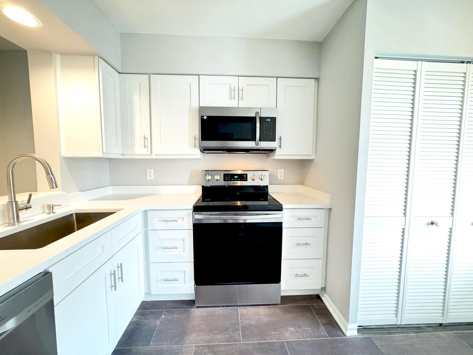 14701 Cumberland Drive — photo 4
