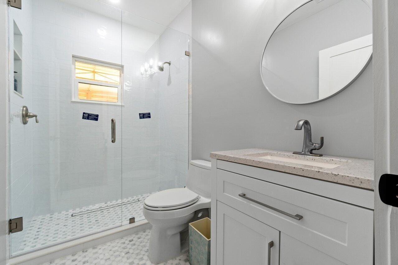 726 N Street — photo 10