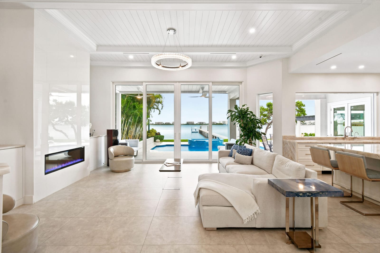 3 Lakeside Palms Court — photo 6