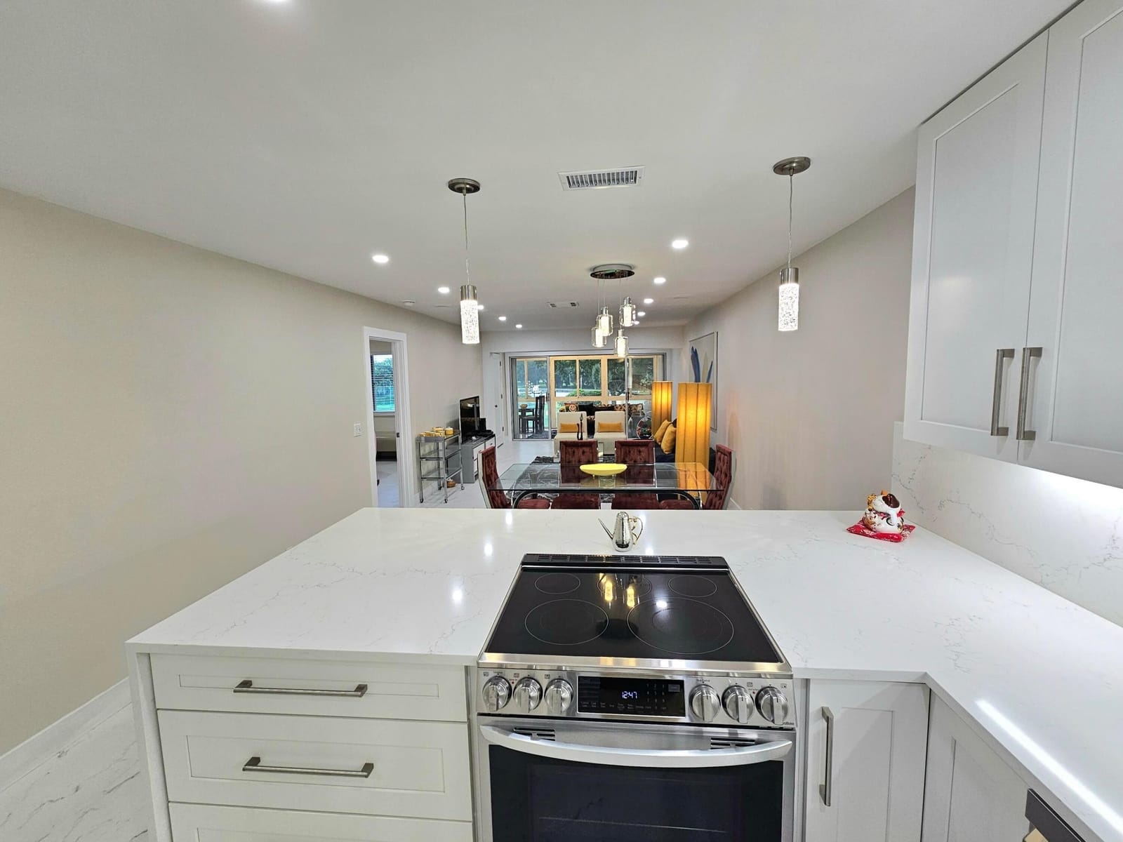 1631 NW 18th Avenue 201, Delray Beach, FL 33445 photo 2