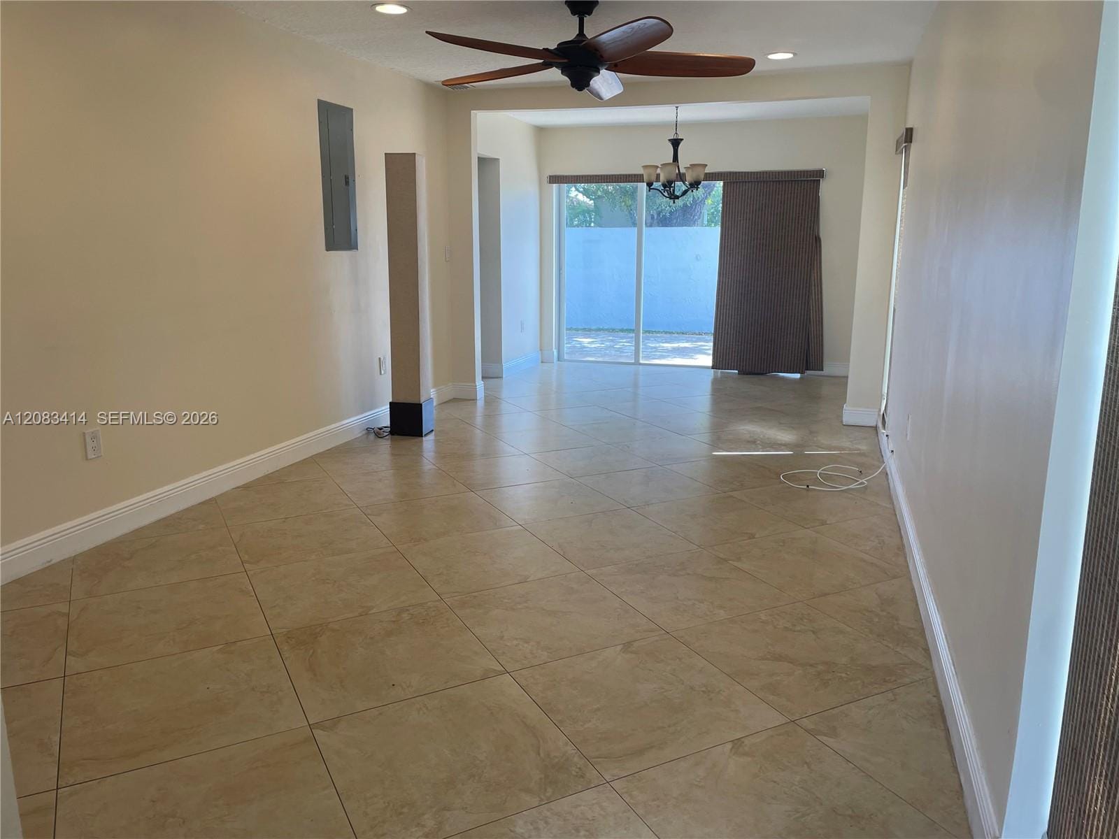 521 SW 93rd Court 521 — photo 2