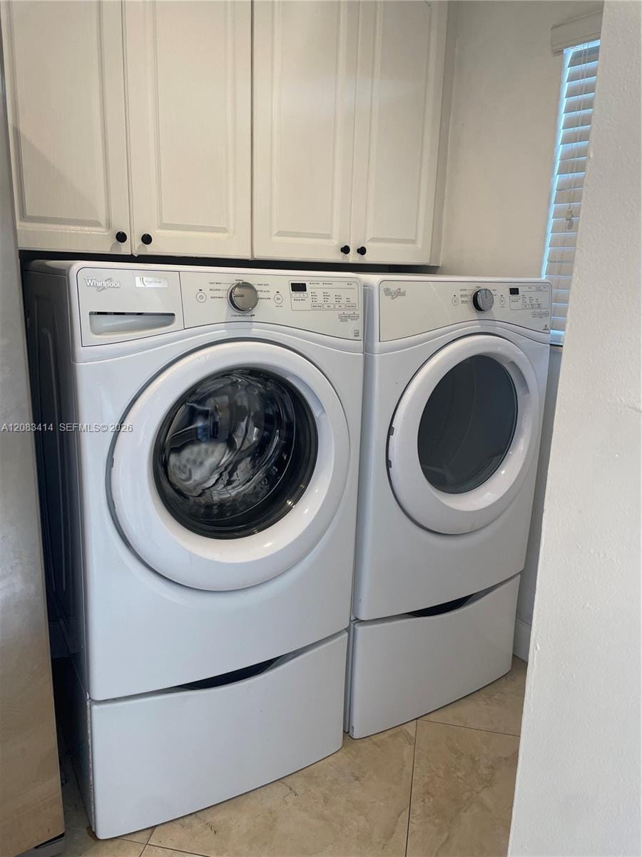 521 SW 93rd Court 521 — photo 4