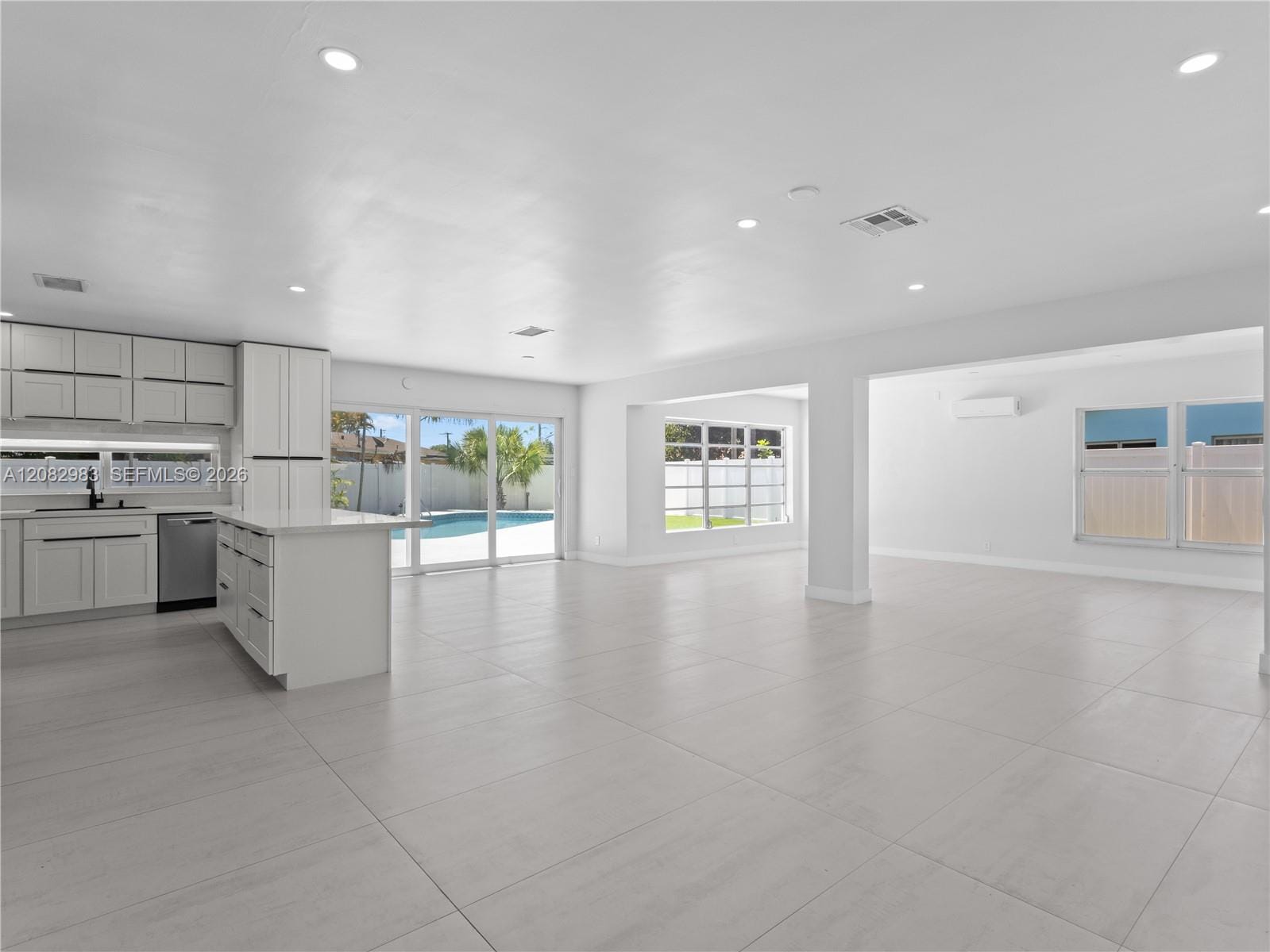 421 S 56th Terrace, Hollywood, FL 33023 photo 6