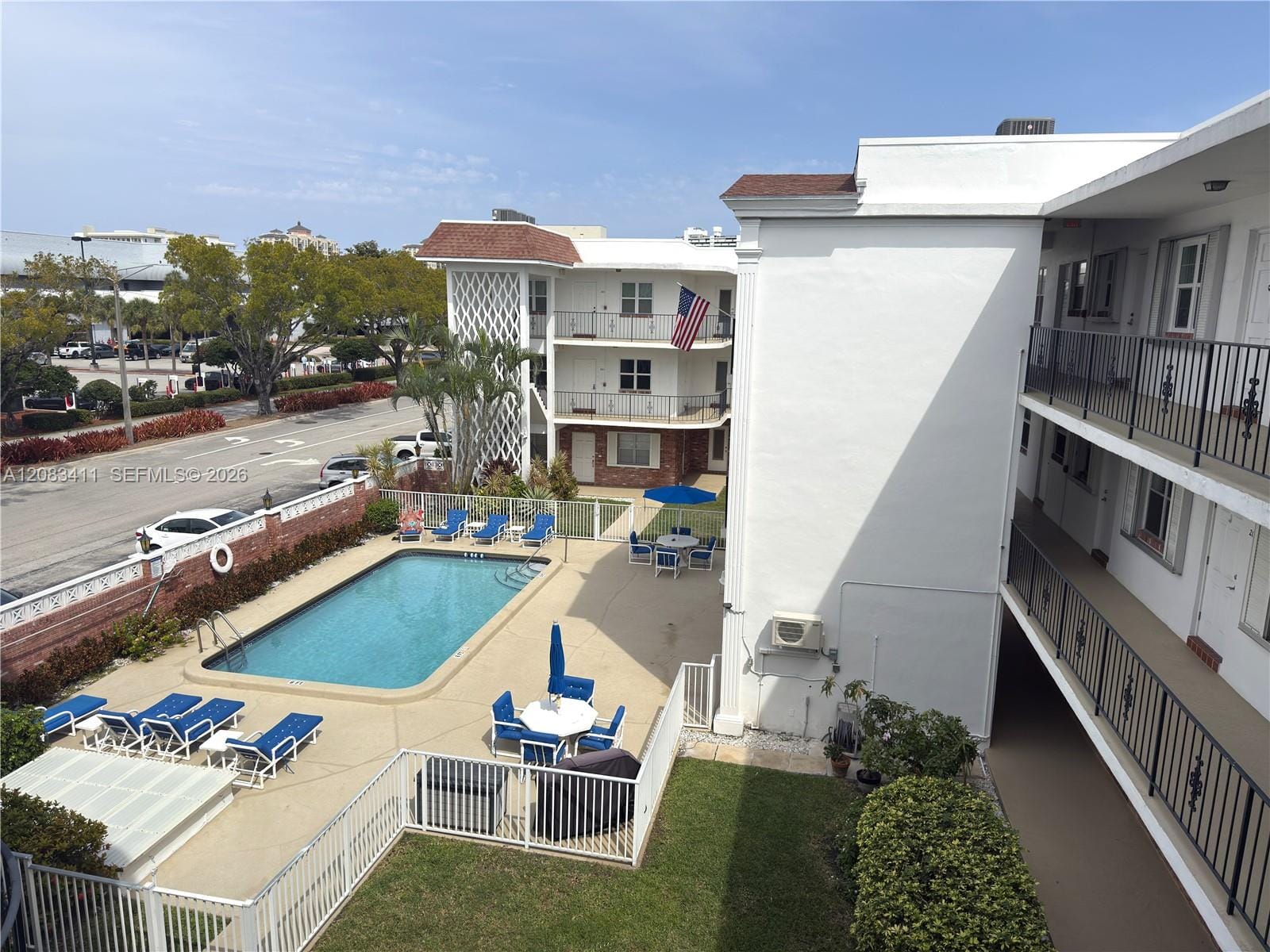 2340 NE 9th Street 210, Fort Lauderdale, FL 33304 photo 19