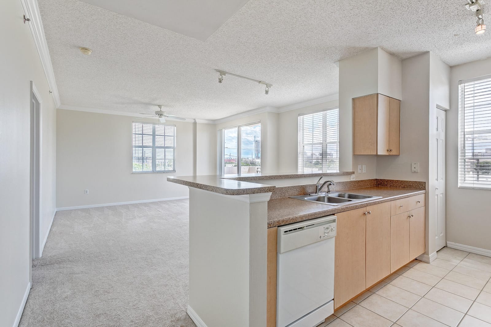 616 CLEARWATER PARK Road 602 — photo 12