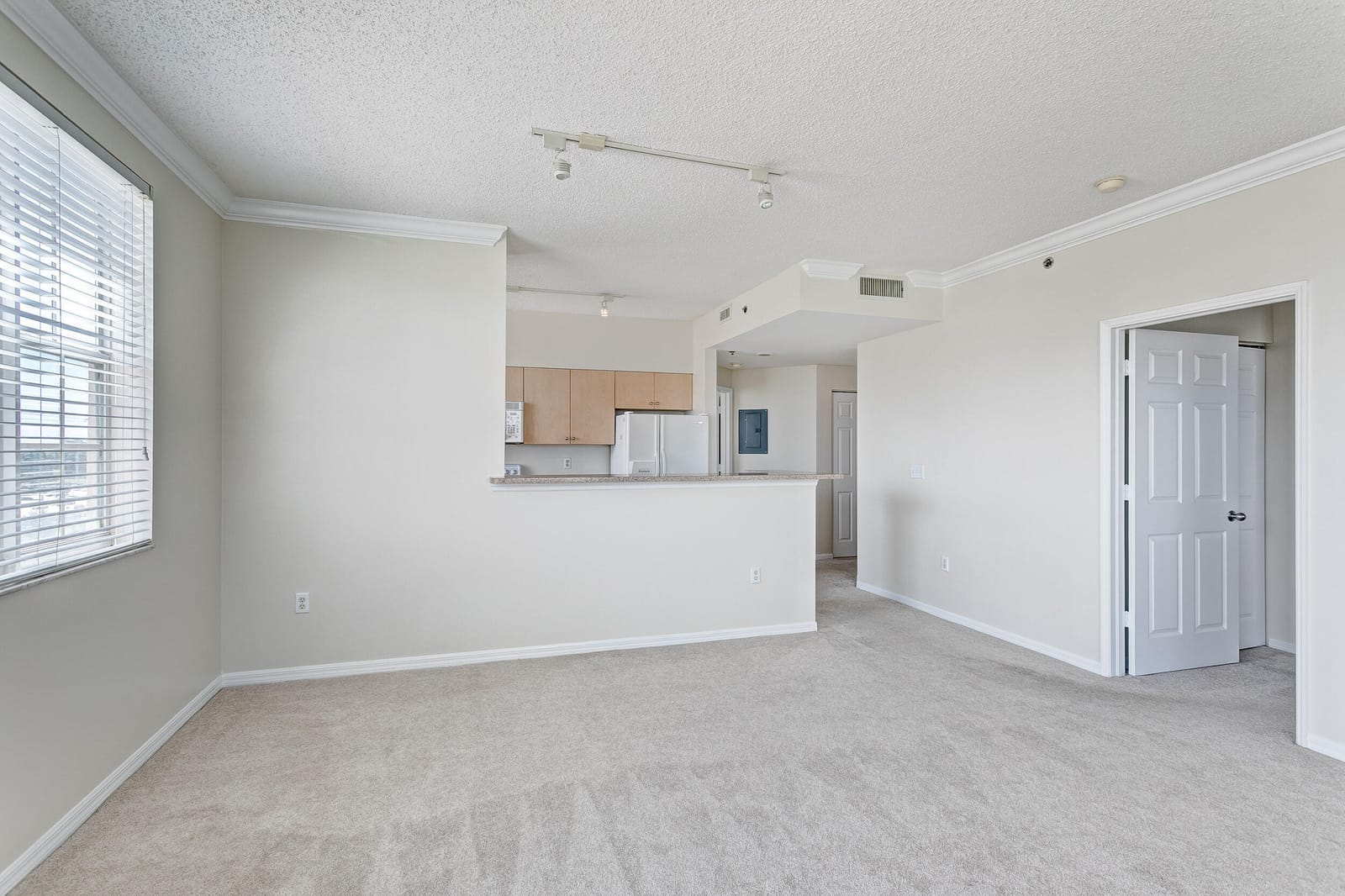 616 CLEARWATER PARK Road 602, West Palm Beach, FL 33401 photo 17