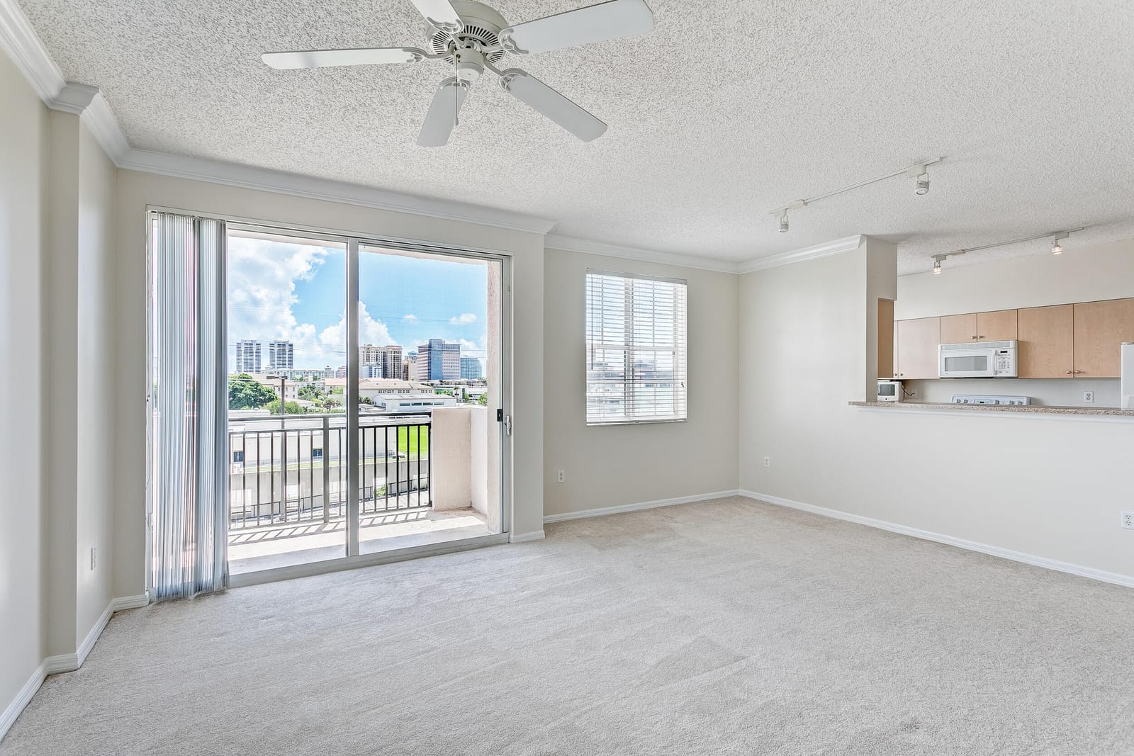 616 CLEARWATER PARK Road 602, West Palm Beach, FL 33401 photo 20