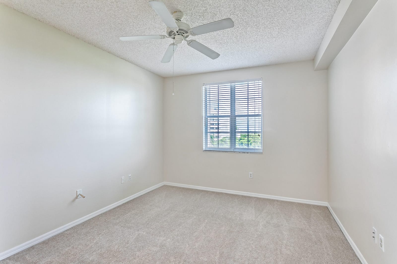 616 CLEARWATER PARK Road 602, West Palm Beach, FL 33401 photo 23