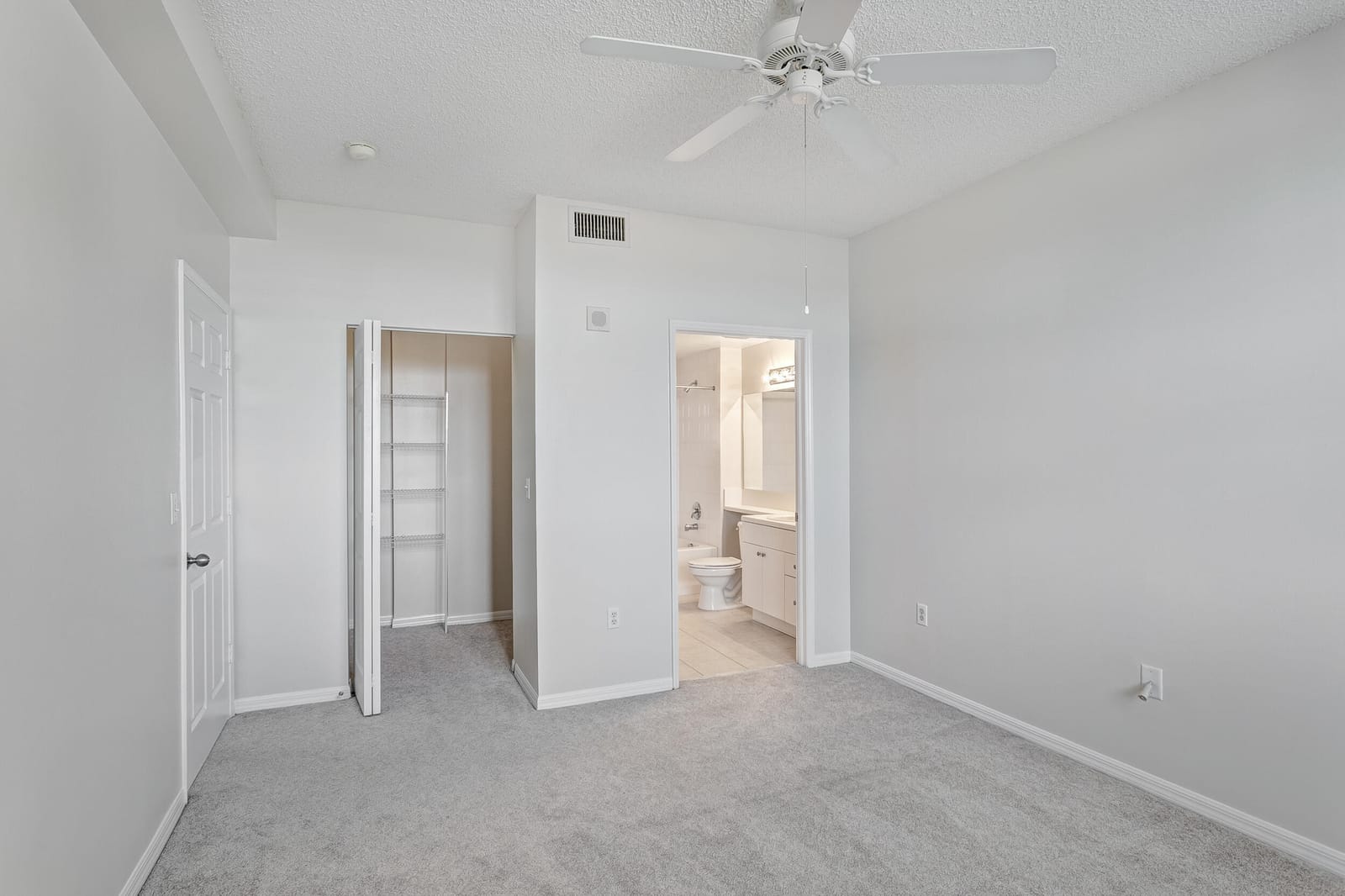 616 CLEARWATER PARK Road 602, West Palm Beach, FL 33401 photo 25