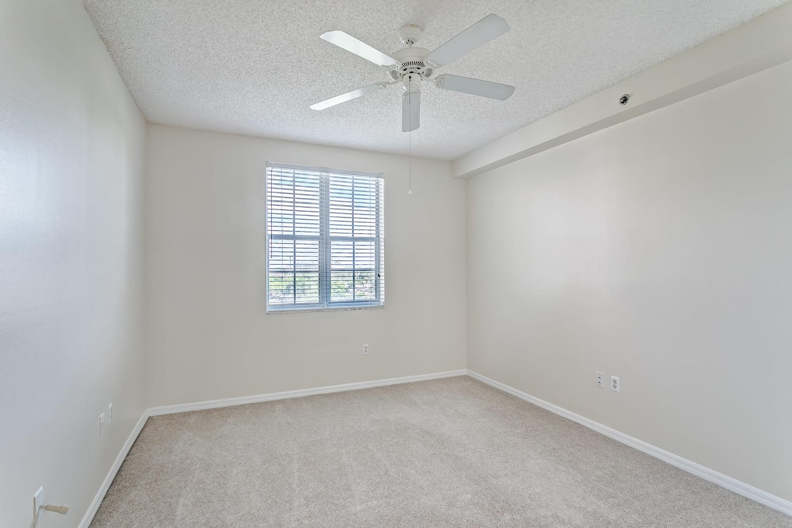 616 CLEARWATER PARK Road 602, West Palm Beach, FL 33401 photo 28