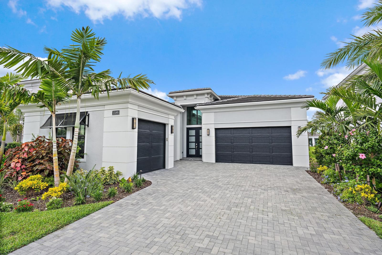 13195 ARTISAN Circle — photo 1