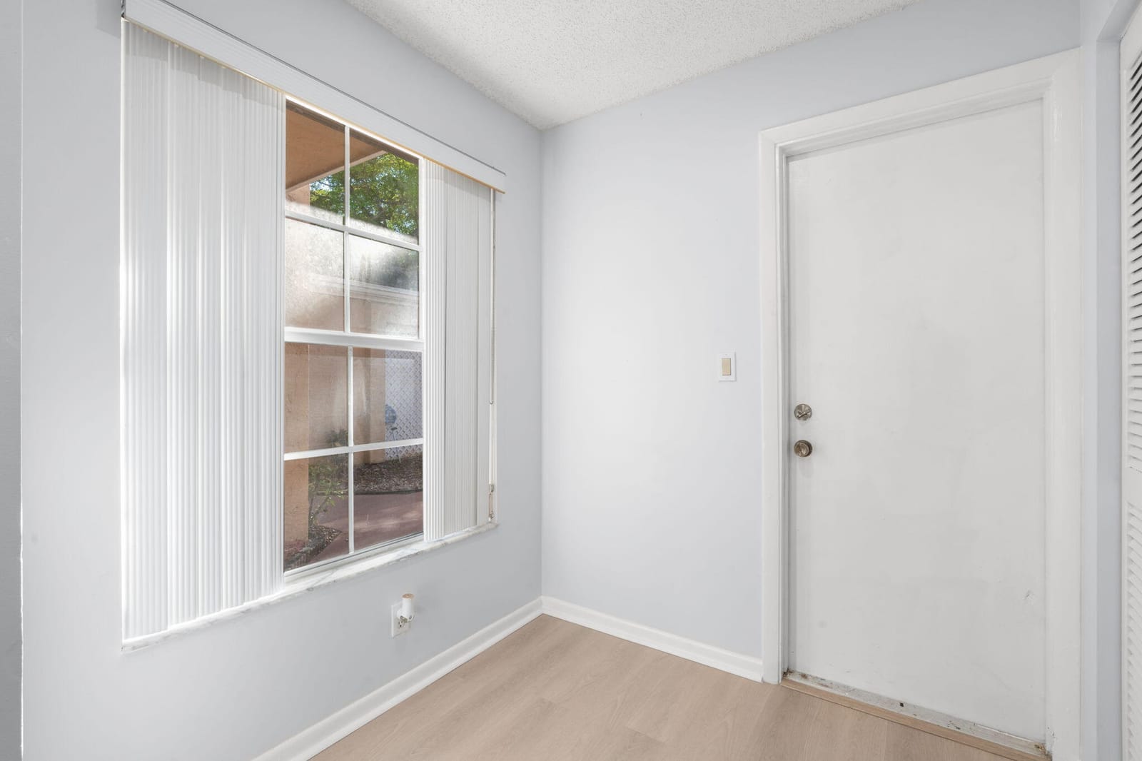 7107 Woodmont Way — photo 10