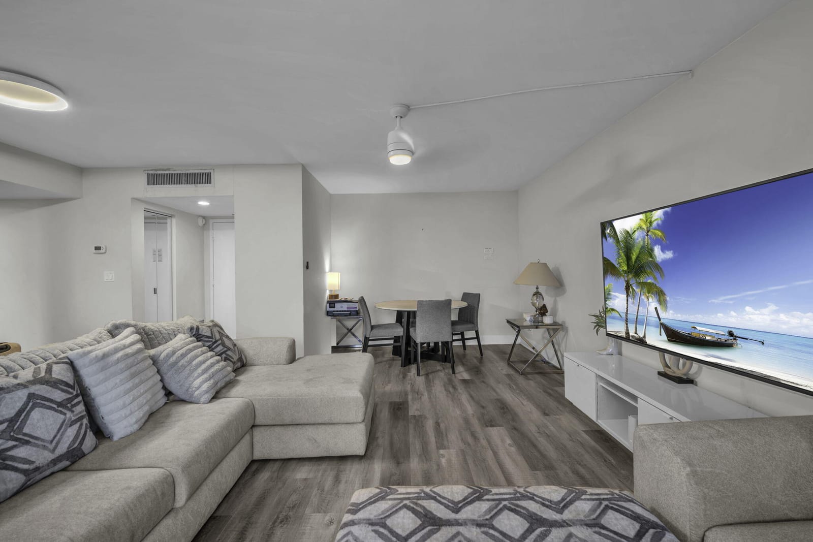 2639 N RIVERSIDE Drive 505, Pompano Beach, FL 33062 photo 6