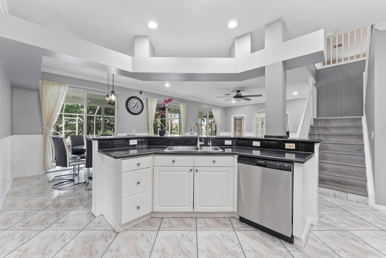 16363 SEGOVIA Circle S — photo 12