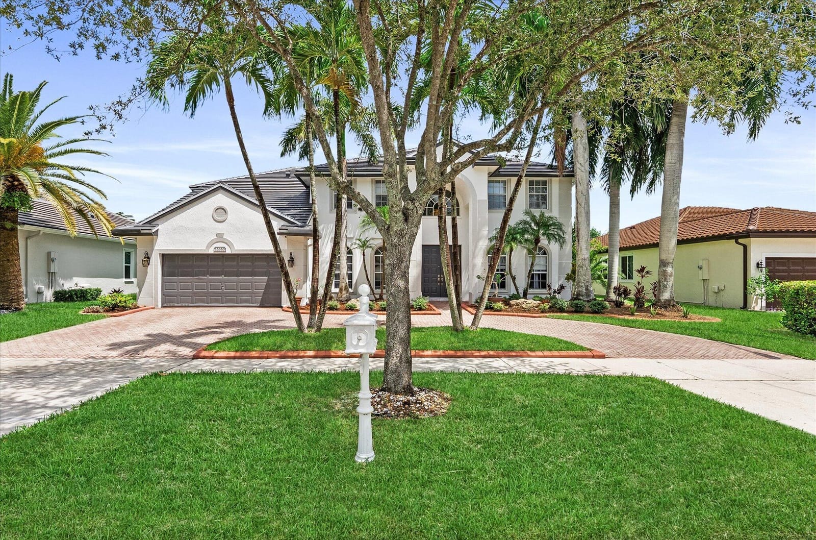 16363 SEGOVIA Circle S — photo 4