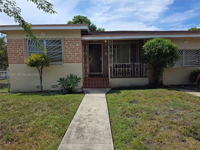 3070 NW 6th Street, Miami, FL 33125