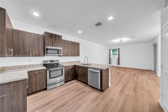 1426 SE 24th Terrace, Homestead, FL 33035