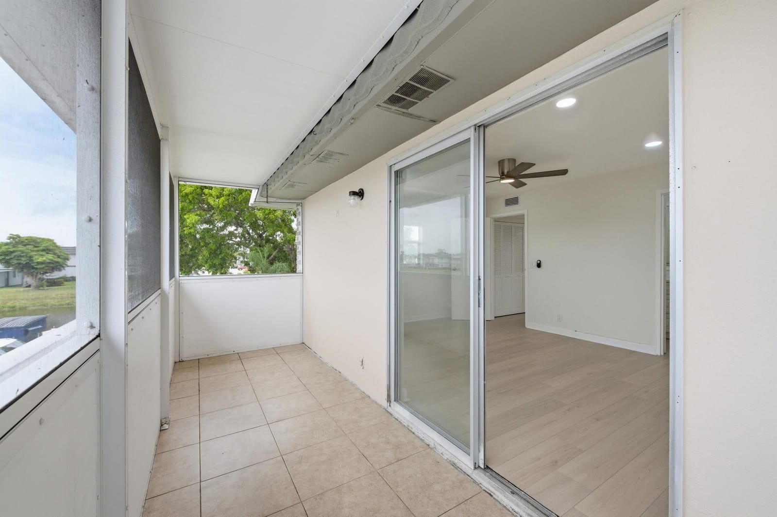 670 MONACO Court N, Delray Beach, FL 33446 photo 2