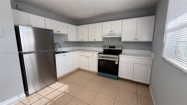 5408 NW 18th Place 5408, Lauderhill, FL 33313