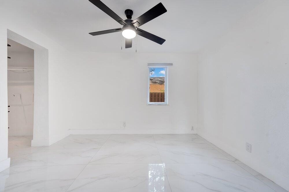 2220 HOPE Street — photo 8