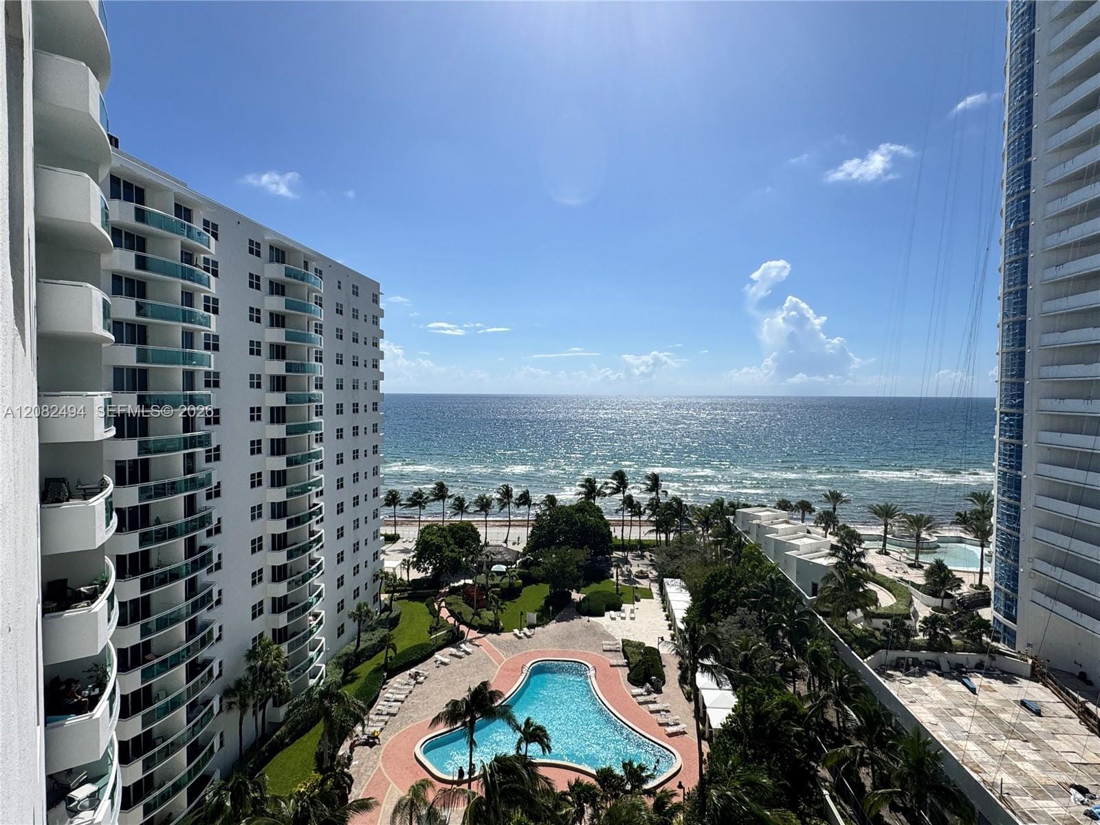 3001 S Ocean Drive 1127 — photo 2