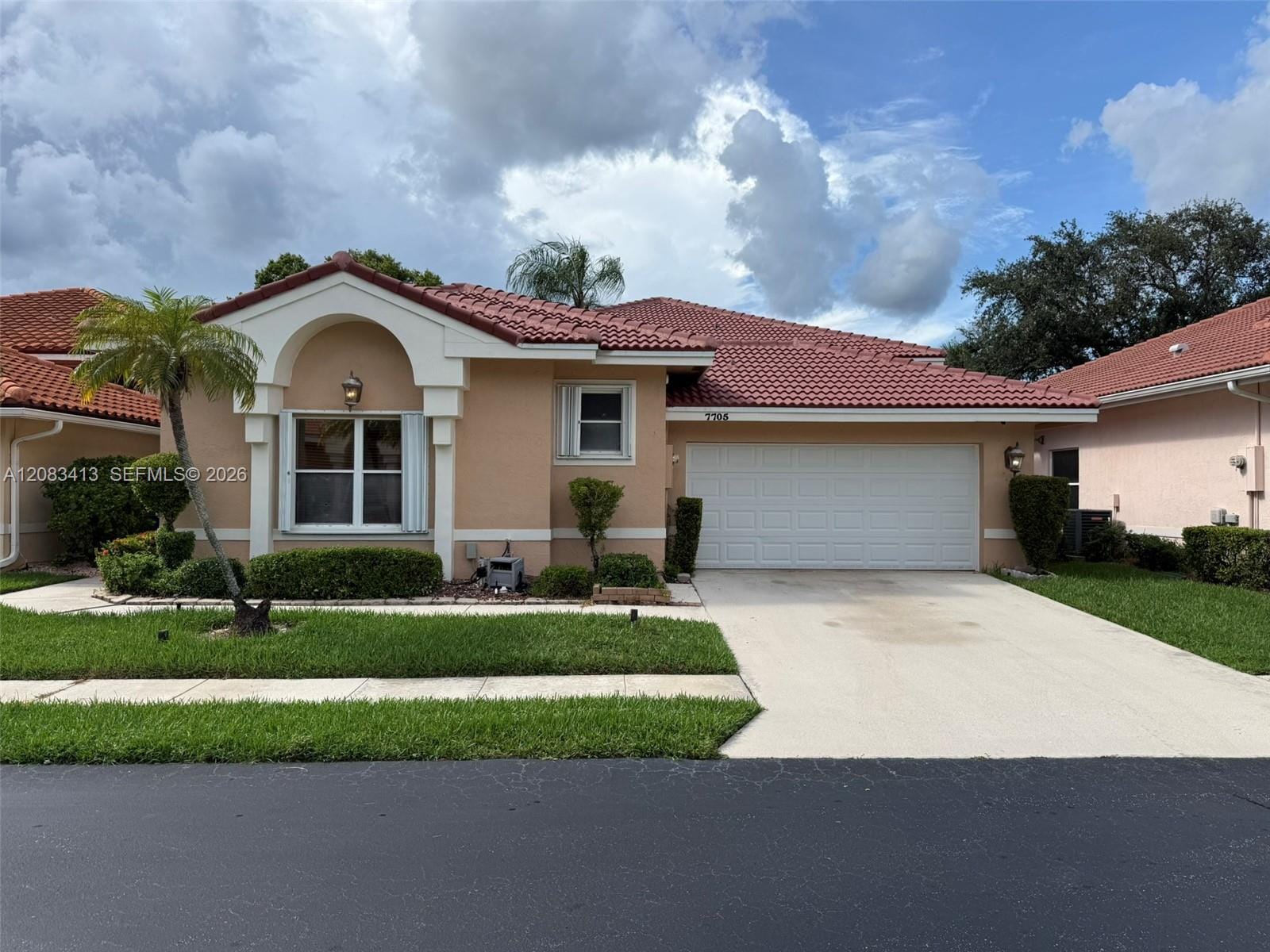 7705 Highlands Circle, Margate, FL 33063