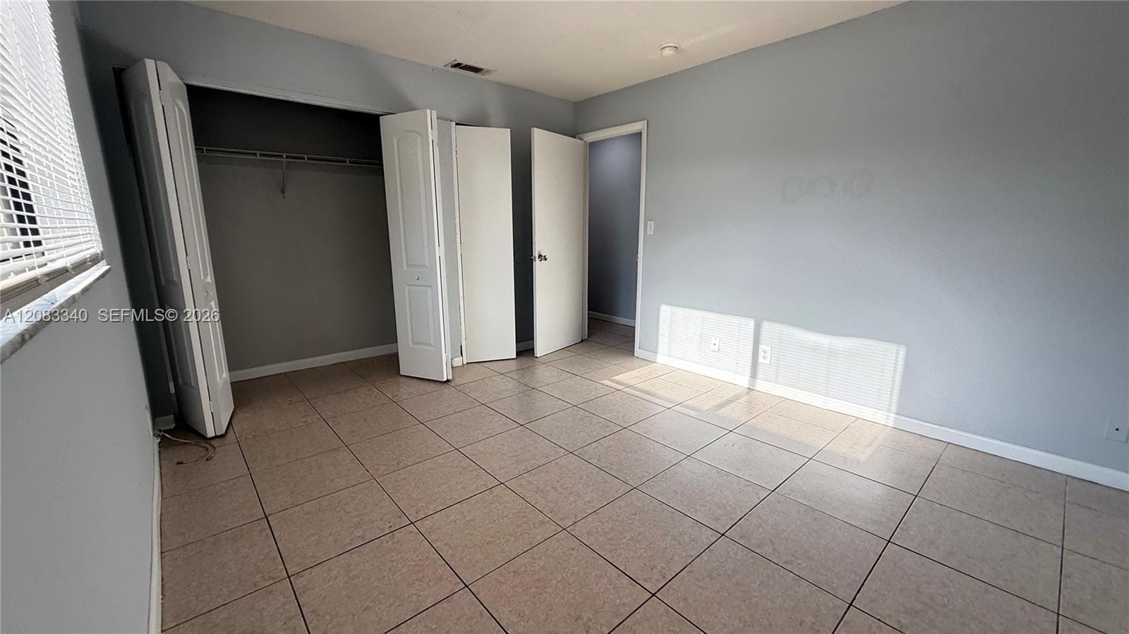 5318 NW 18th Place 5318 — photo 7