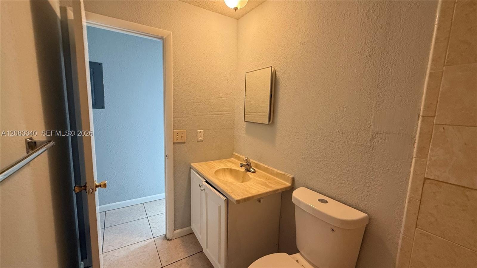 5318 NW 18th Place 5318 — photo 9