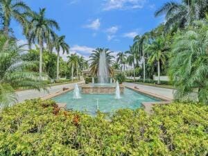 4302 MARTINIQUE Circle J3 — photo 11
