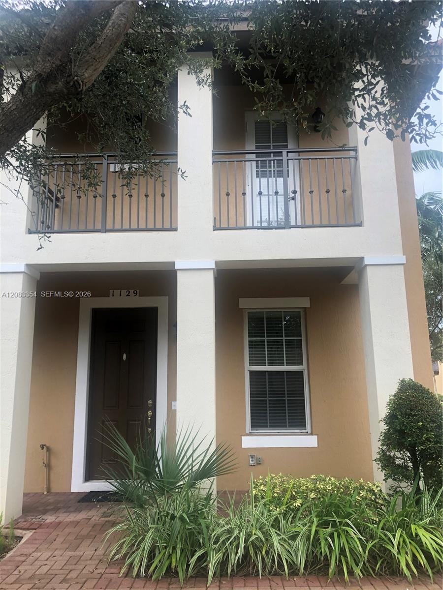 1129 SW 147th Terrace, Pembroke Pines, FL 33027
