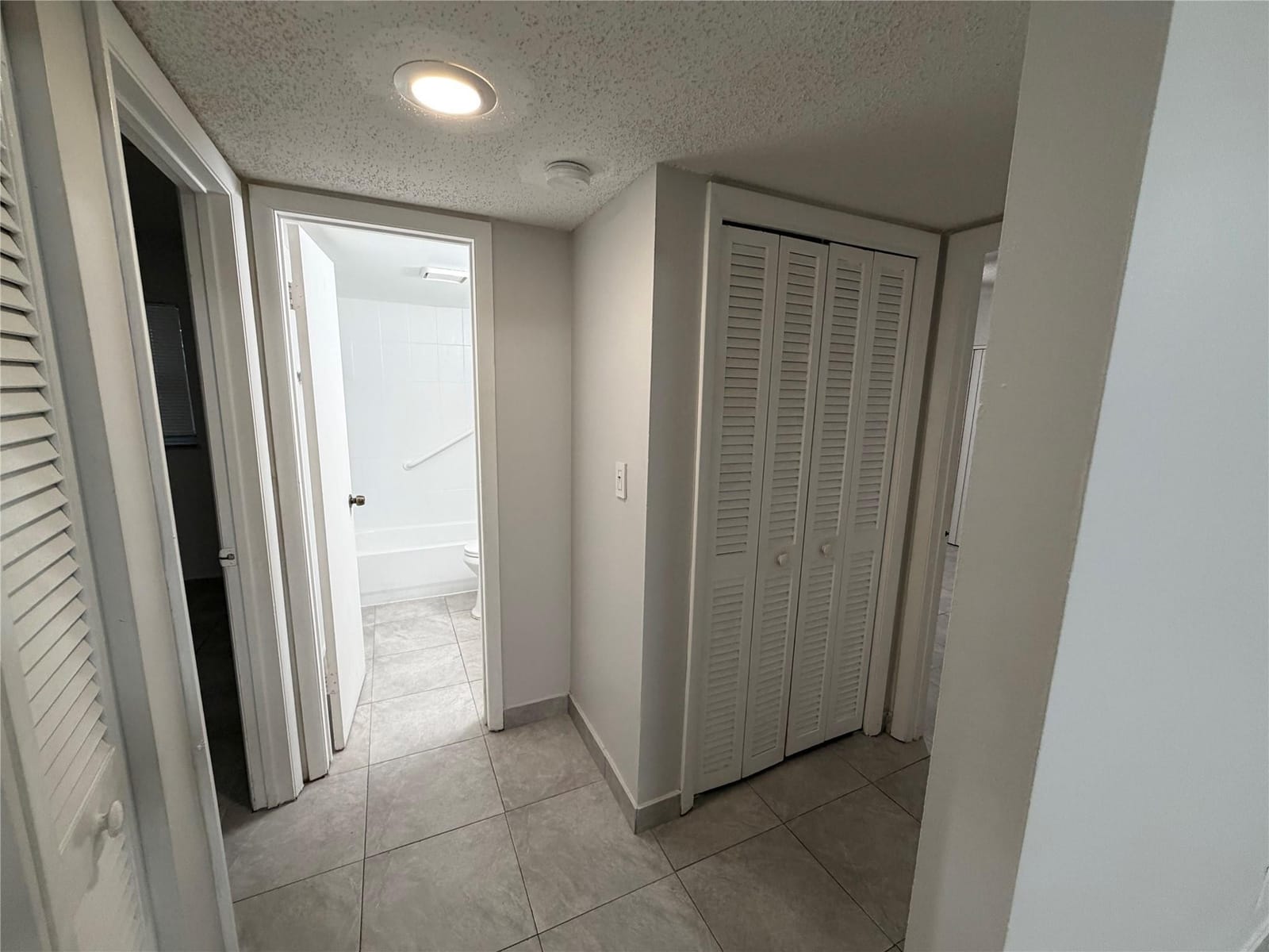 4138 NW 88th Avenue 107 — photo 9