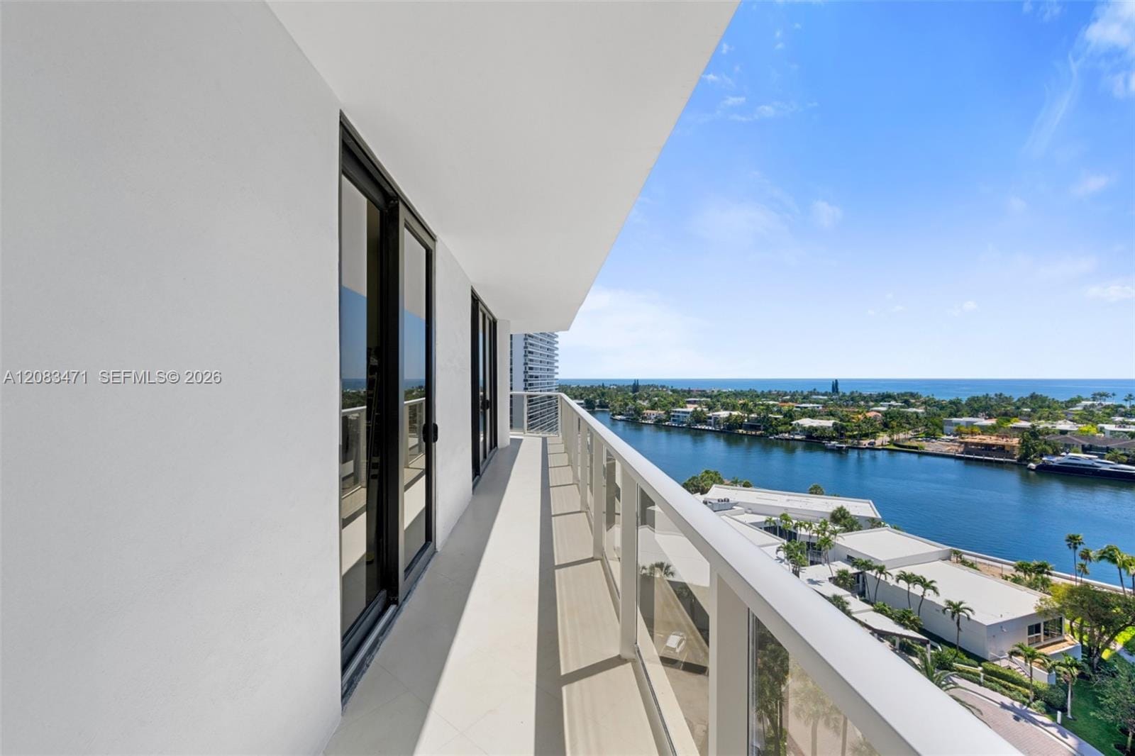 20281 E Country Club Drive 1008, Aventura, FL 33180 photo 27