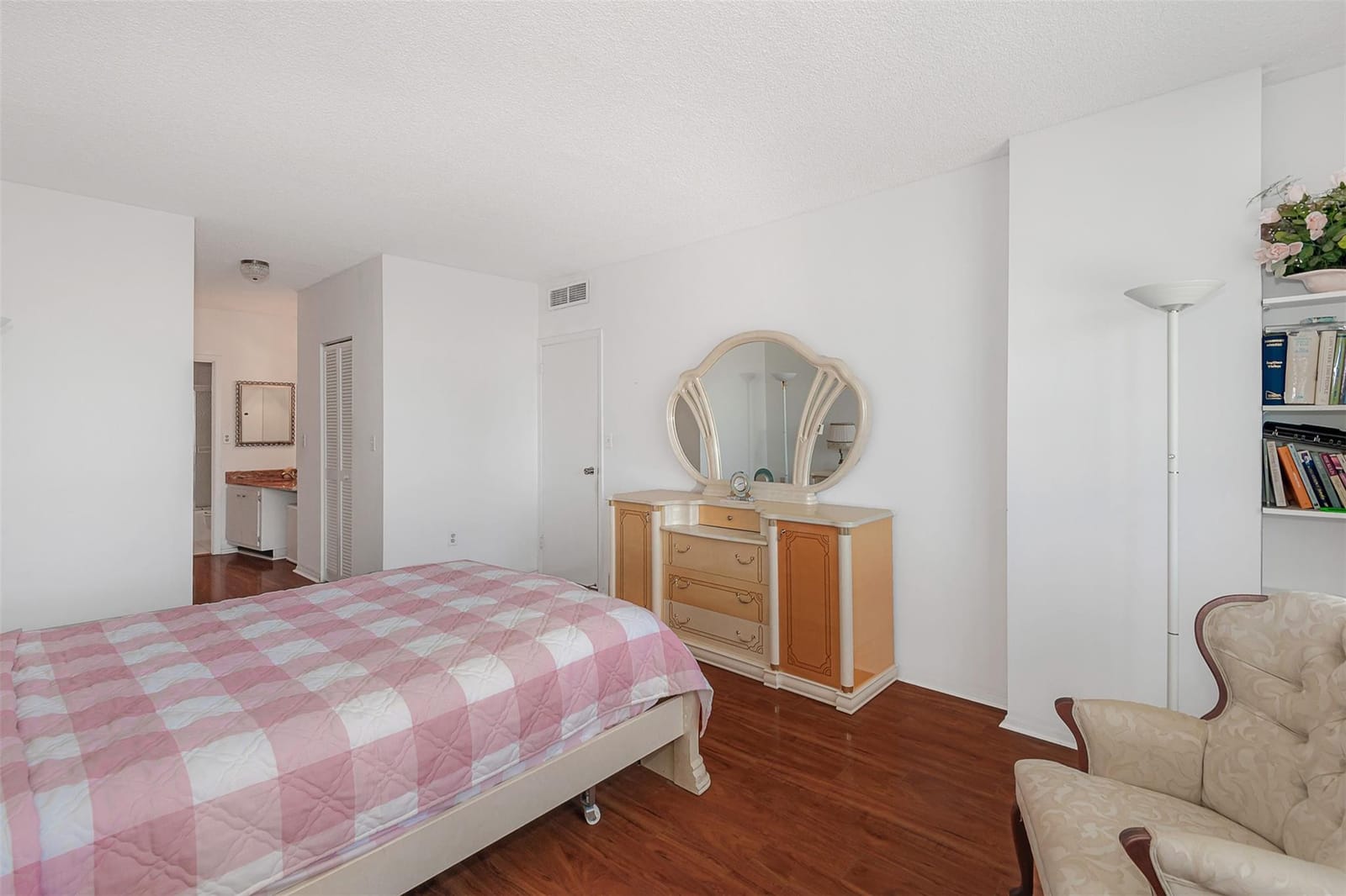 1980 S OCEAN Drive 22P, Hallandale Beach, FL 33009 photo 24