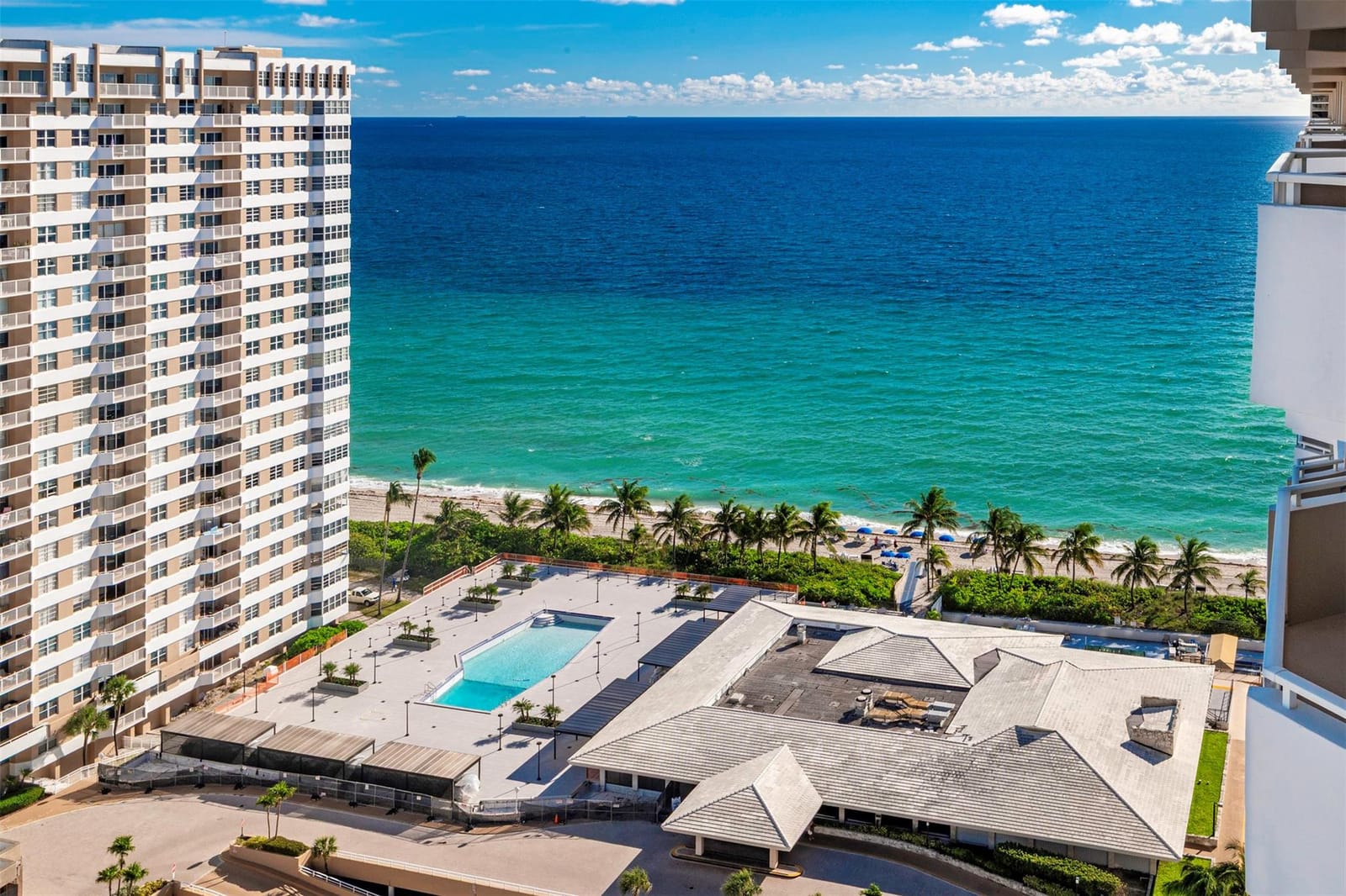 1980 S OCEAN Drive 22P, Hallandale Beach, FL 33009