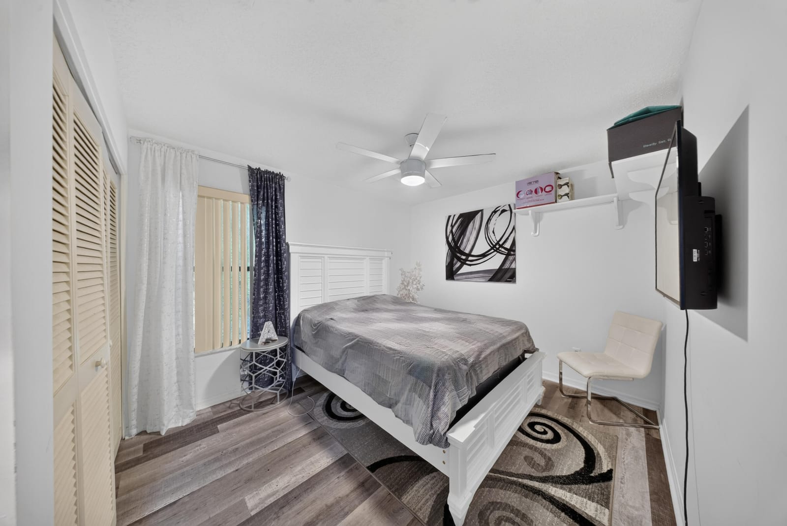 1792 SW COCHRAN Street — photo 10