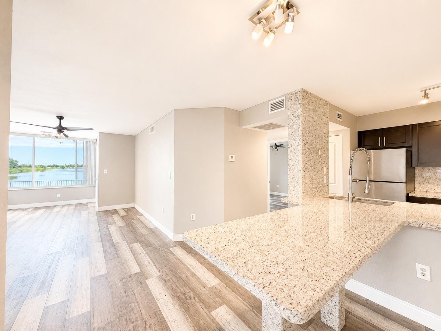 2831 N Oakland Forest Drive 101, Oakland Park, FL 33309 photo 3