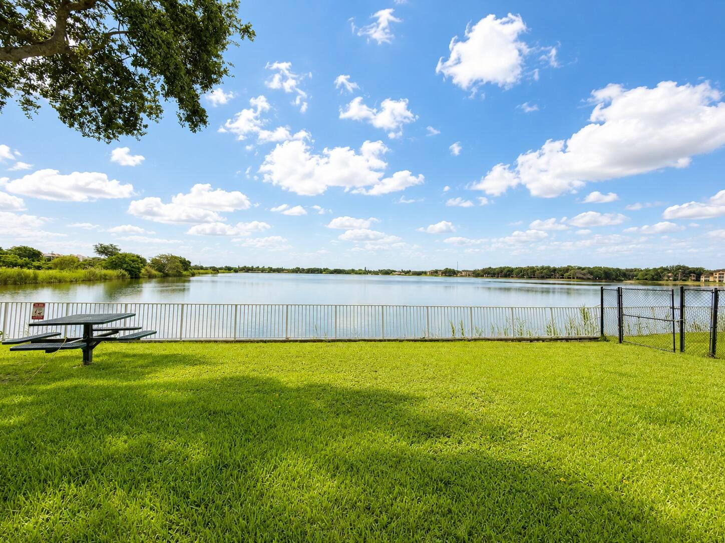 2831 N Oakland Forest Drive 101, Oakland Park, FL 33309 photo 25