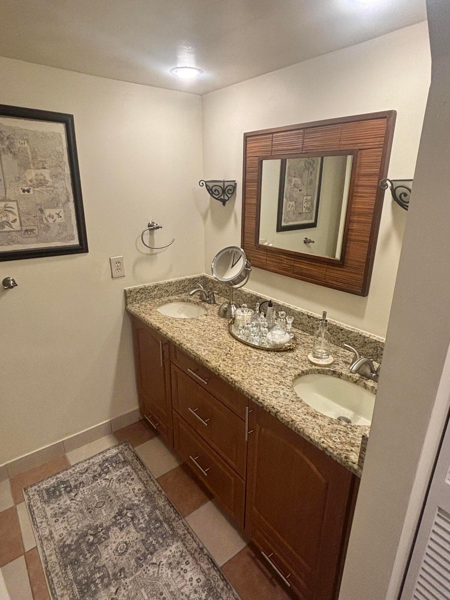 113 W LAKE ARBOR Drive, Palm Springs, FL 33461 photo 21