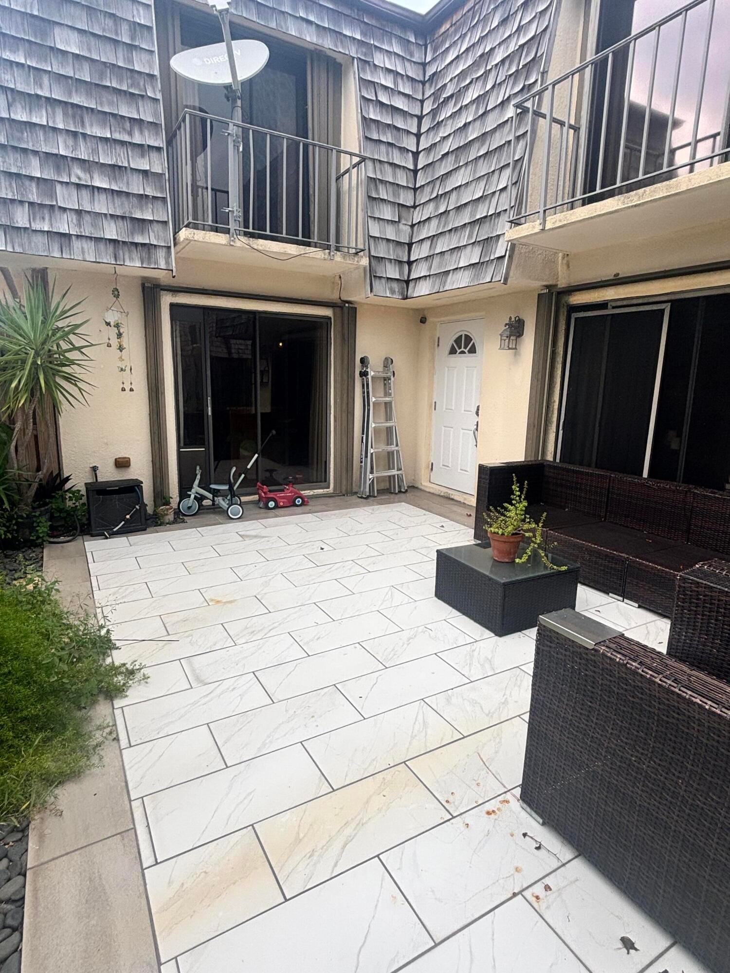113 W LAKE ARBOR Drive — photo 4